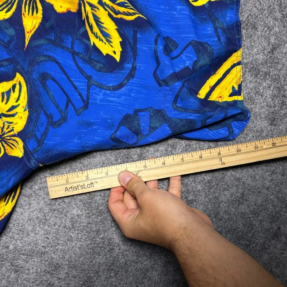 Quiksilver Board Shorts Blue Yellow Hibiscus Floral Vintage Skater Men Size 38